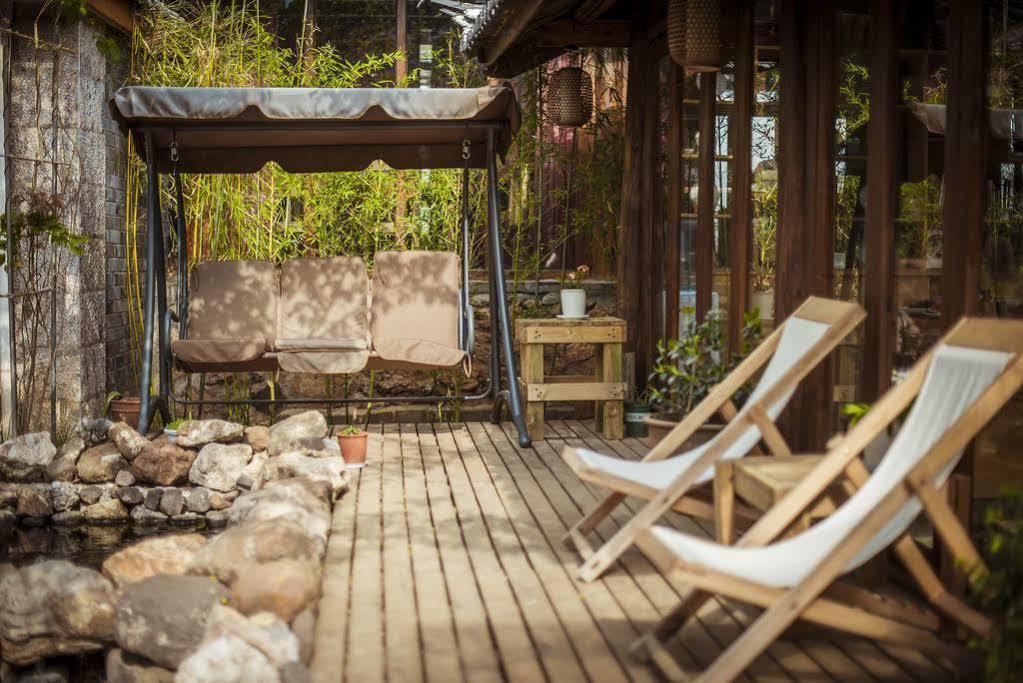 Li Jiang Wish Villa Hostel Lijiang  Dış mekan fotoğraf