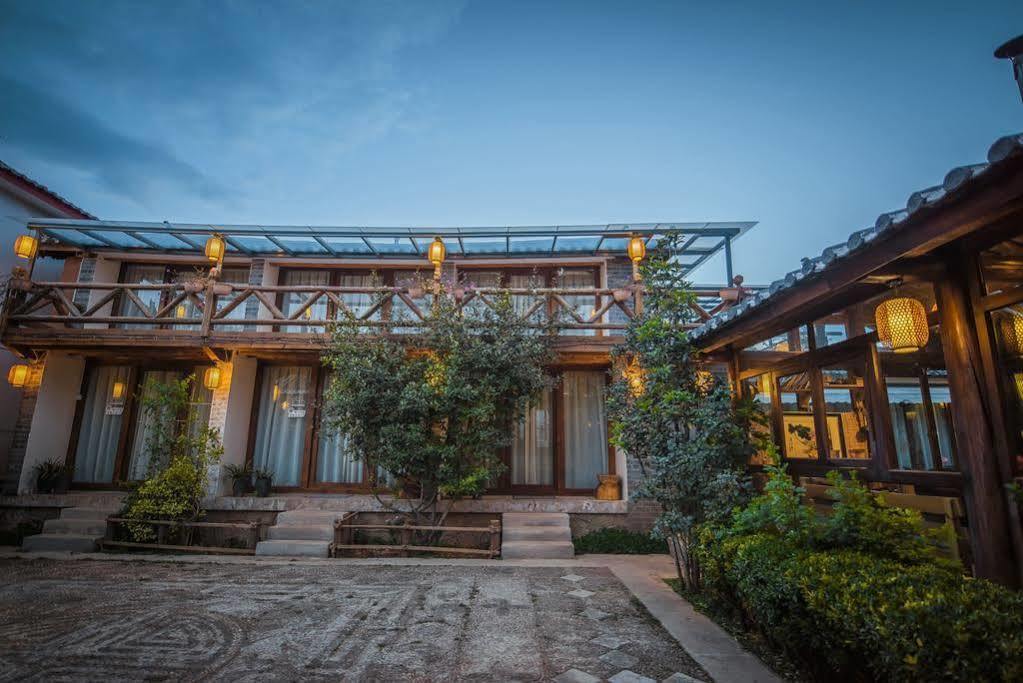 Li Jiang Wish Villa Hostel Lijiang  Dış mekan fotoğraf